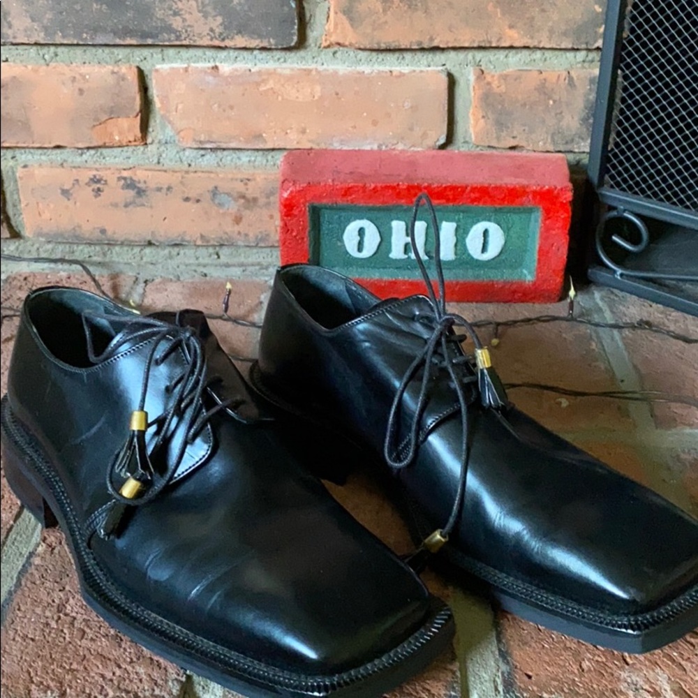 Men’s fine leather shoes.